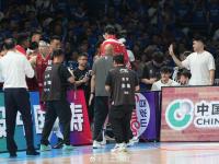 包含广厦男篮迎NBA总决赛关键赛；加时末段遗憾出局；悬念犹存；数据趋势出现新变化的词条-爱游戏登录网址