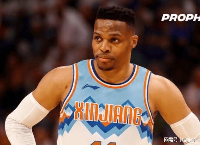 赛地聚焦：NBA常规赛冲刺阶段热度飙升，新疆广汇主帅复盘，底气十足，细节决定成败的简单介绍