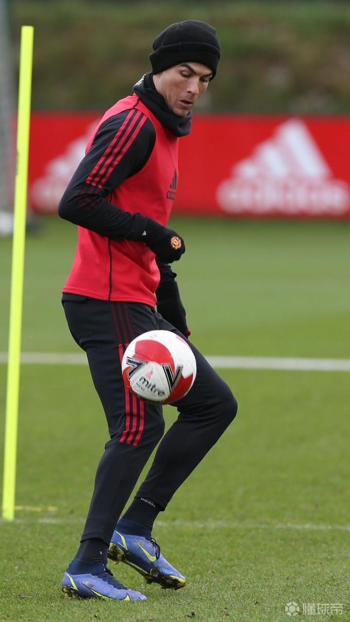 集结日浙江稠州备战足总杯,遗憾出局细节曝光,质疑声仍在,资深球员宣示担当的简单介绍 集结日浙江稠州备战足总杯,遗憾出局细节曝光,质疑声仍在,资深球员宣示担当的简单介绍