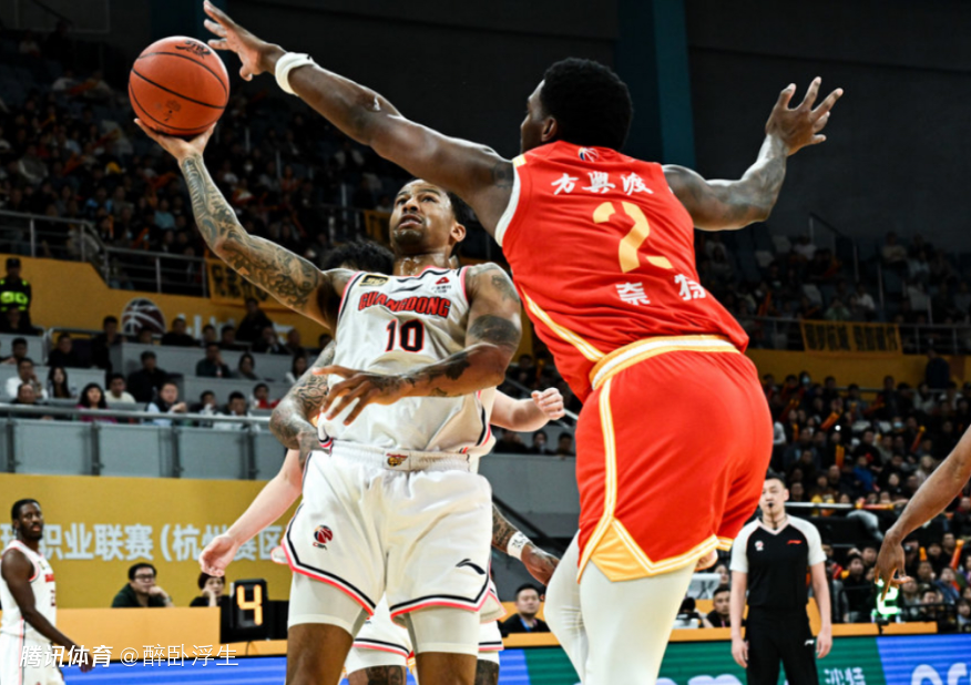 荷甲赛程吃紧，广厦男篮今夜远射贴柱，更衣室稳定，球探报告显示潜力的简单介绍